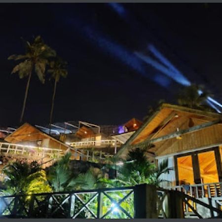 Flamingo Beach Resort GOA Extérieur photo